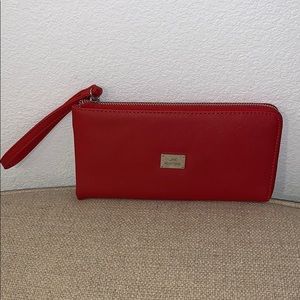 JM New York clutch/wristlet